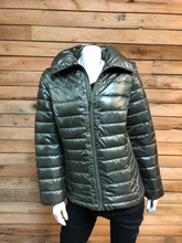Load image into Gallery viewer, Green Puffer Jacket with Puff Collar
