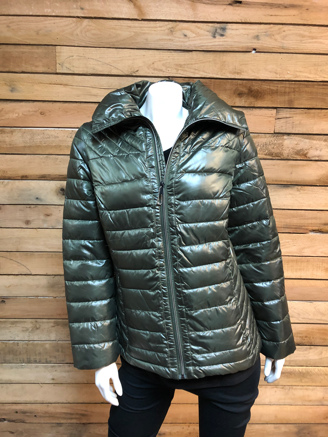 Green Puffer Jacket with Puff Collar