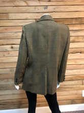 Load image into Gallery viewer, Boyfriend-Style Wool Blazer
